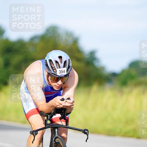31.08.2025 - Elbe Triathlon Hamburg Michael Burmester http://msf.ph/oto/8663197 31.08.2025 09:14:57 Radfahren 280, 354, 431 meine-sportfotos.de