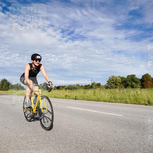 31.08.2025 - Elbe Triathlon Hamburg Michael Burmester http://msf.ph/oto/8663229 31.08.2025 09:34:17 Radfahren 297, 342, 612, 710 meine-sportfotos.de