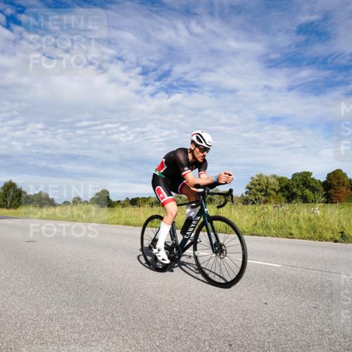 31.08.2025 - Elbe Triathlon Hamburg Michael Burmester http://msf.ph/oto/8663233 31.08.2025 09:34:21 Radfahren 342, 612 meine-sportfotos.de