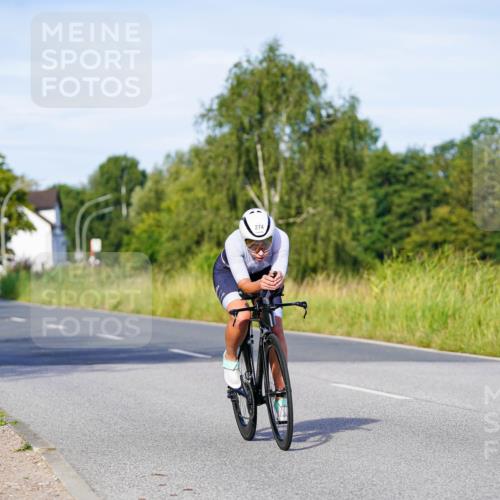 31.08.2025 - Elbe Triathlon Hamburg Michael Burmester http://msf.ph/oto/8663241 31.08.2025 09:15:17 Radfahren 192, 274, 290, 333, 359, 506 meine-sportfotos.de