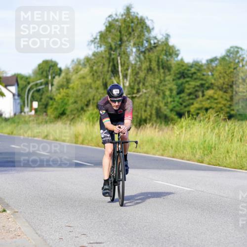 31.08.2025 - Elbe Triathlon Hamburg Michael Burmester http://msf.ph/oto/8663313 31.08.2025 09:15:47 Radfahren 165, 522 meine-sportfotos.de