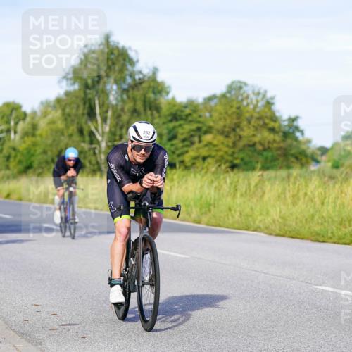 31.08.2025 - Elbe Triathlon Hamburg Michael Burmester http://msf.ph/oto/8663356 31.08.2025 09:16:07 Radfahren 176, 200, 209, 213, 232, 238, 528, 535 meine-sportfotos.de
