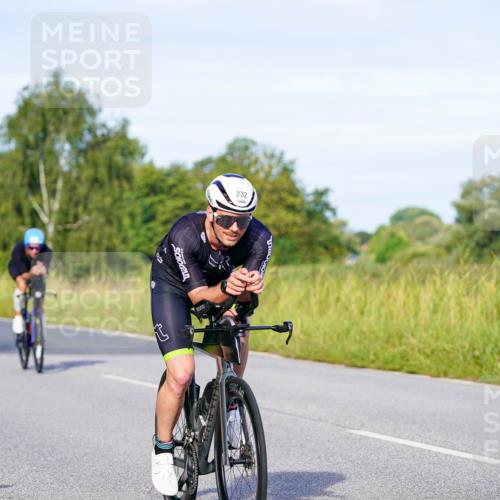31.08.2025 - Elbe Triathlon Hamburg Michael Burmester http://msf.ph/oto/8663358 31.08.2025 09:16:07 Radfahren 176, 200, 209, 213, 232, 238, 528, 535 meine-sportfotos.de