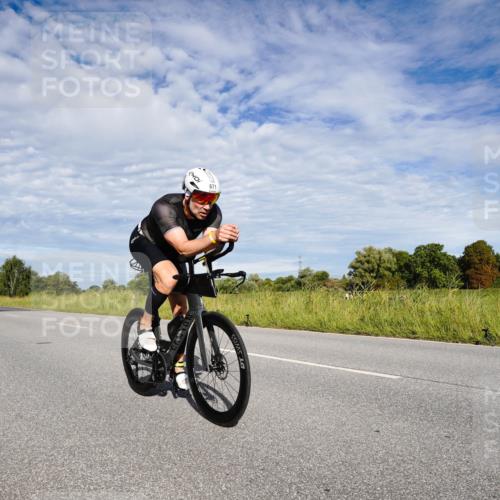 31.08.2025 - Elbe Triathlon Hamburg Michael Burmester http://msf.ph/oto/8663362 31.08.2025 09:36:27 Radfahren 467, 482, 517, 671, 849 meine-sportfotos.de