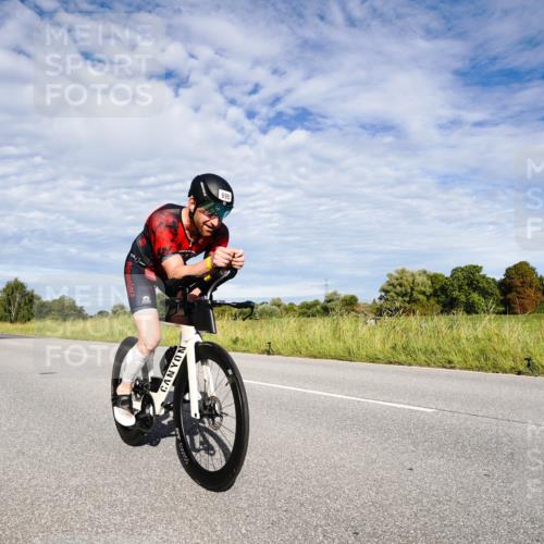 31.08.2025 - Elbe Triathlon Hamburg Michael Burmester http://msf.ph/oto/8663394 31.08.2025 09:37:09 Radfahren 254, 309, 325, 436, 470, 626, 677, 695, 747 meine-sportfotos.de