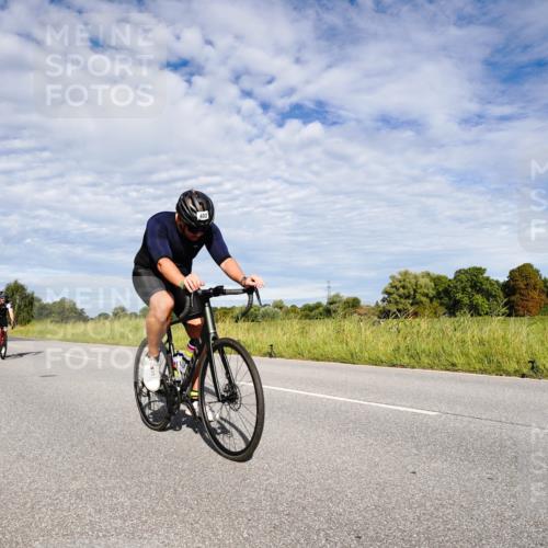 31.08.2025 - Elbe Triathlon Hamburg Michael Burmester http://msf.ph/oto/8663497 31.08.2025 09:38:19 Radfahren 267, 402, 472, 524, 699 meine-sportfotos.de
