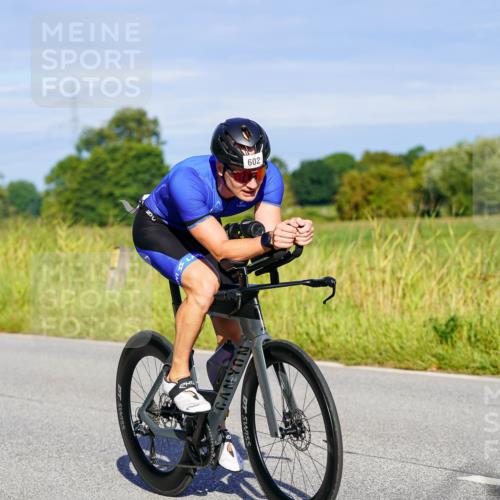 31.08.2025 - Elbe Triathlon Hamburg Michael Burmester http://msf.ph/oto/8663568 31.08.2025 09:18:12 Radfahren 332, 364, 463, 495, 602 meine-sportfotos.de