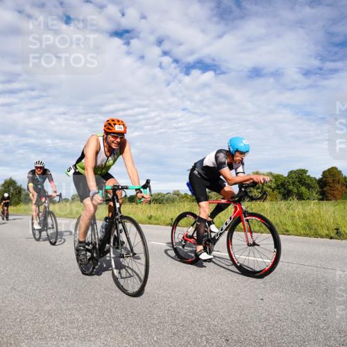 31.08.2025 - Elbe Triathlon Hamburg Michael Burmester http://msf.ph/oto/8663570 31.08.2025 09:39:30 Radfahren 346, 366, 478, 500, 511, 662, 687, 724, 745, 775 meine-sportfotos.de