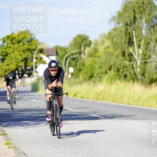 31.08.2025 - Elbe Triathlon Hamburg Michael Burmester http://msf.ph/oto/8663596 31.08.2025 09:18:33 Radfahren 189, 547 meine-sportfotos.de