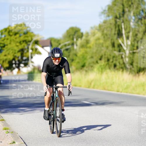 31.08.2025 - Elbe Triathlon Hamburg Michael Burmester http://msf.ph/oto/8663604 31.08.2025 09:18:36 Radfahren 189, 416, 510, 547, 618 meine-sportfotos.de