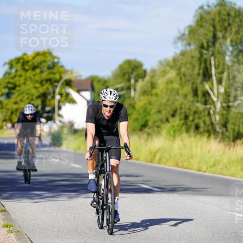 31.08.2025 - Elbe Triathlon Hamburg Michael Burmester http://msf.ph/oto/8663613 31.08.2025 09:18:40 Radfahren 416, 510, 547, 618 meine-sportfotos.de