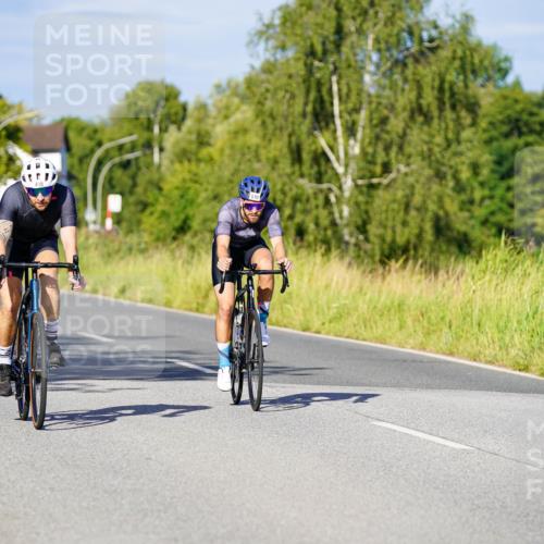 31.08.2025 - Elbe Triathlon Hamburg Michael Burmester http://msf.ph/oto/8663620 31.08.2025 09:18:41 Radfahren 416, 510, 618, 633 meine-sportfotos.de