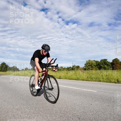 31.08.2025 - Elbe Triathlon Hamburg Michael Burmester http://msf.ph/oto/8663621 31.08.2025 09:40:12 Radfahren 265, 316, 434, 471, 525, 652, 725, 785 meine-sportfotos.de