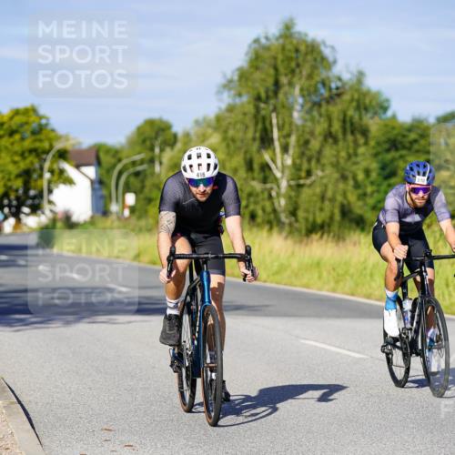 31.08.2025 - Elbe Triathlon Hamburg Michael Burmester http://msf.ph/oto/8663623 31.08.2025 09:18:42 Radfahren 416, 510, 531, 618, 633 meine-sportfotos.de