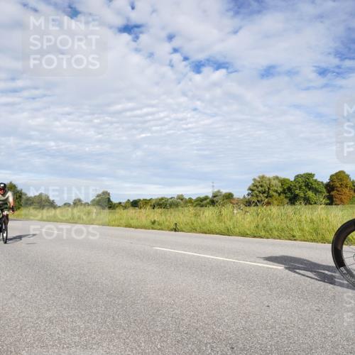 31.08.2025 - Elbe Triathlon Hamburg Michael Burmester http://msf.ph/oto/8663628 31.08.2025 09:40:15 Radfahren 265, 316, 434, 459, 525, 625, 785 meine-sportfotos.de