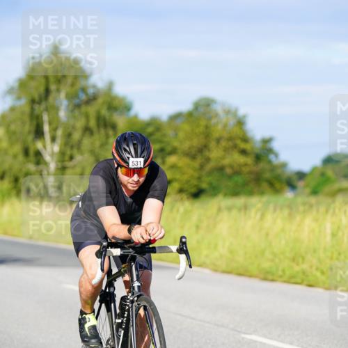 31.08.2025 - Elbe Triathlon Hamburg Michael Burmester http://msf.ph/oto/8663640 31.08.2025 09:18:50 Radfahren 369, 447, 531, 633 meine-sportfotos.de