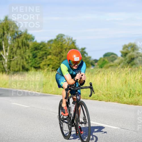 31.08.2025 - Elbe Triathlon Hamburg Michael Burmester http://msf.ph/oto/8663655 31.08.2025 09:18:59 Radfahren 214, 219, 483, 505 meine-sportfotos.de