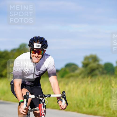 31.08.2025 - Elbe Triathlon Hamburg Michael Burmester http://msf.ph/oto/8663688 31.08.2025 09:19:08 Radfahren 410, 450 meine-sportfotos.de