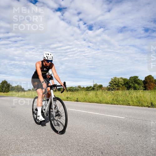 31.08.2025 - Elbe Triathlon Hamburg Michael Burmester http://msf.ph/oto/8663696 31.08.2025 09:41:09 Radfahren 261, 523, 672, 673, 679, 692, 848, 887 meine-sportfotos.de