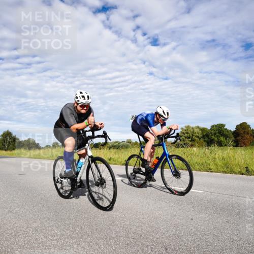 31.08.2025 - Elbe Triathlon Hamburg Michael Burmester http://msf.ph/oto/8663770 31.08.2025 09:42:09 Radfahren 385, 465, 487, 590 meine-sportfotos.de