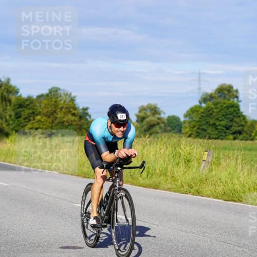 31.08.2025 - Elbe Triathlon Hamburg Michael Burmester http://msf.ph/oto/8663775 31.08.2025 09:20:09 Radfahren 211, 381, 474, 709 meine-sportfotos.de