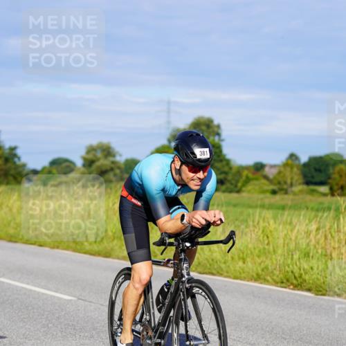 31.08.2025 - Elbe Triathlon Hamburg Michael Burmester http://msf.ph/oto/8663778 31.08.2025 09:20:09 Radfahren 211, 381, 474, 709 meine-sportfotos.de