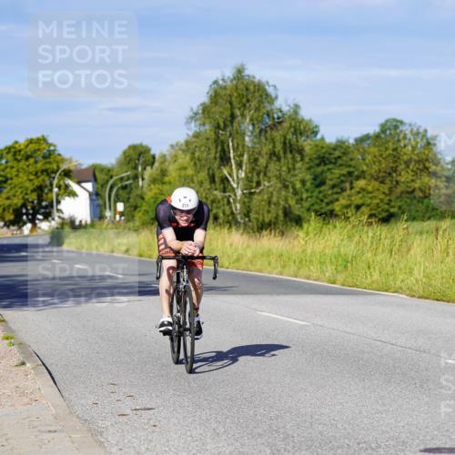 31.08.2025 - Elbe Triathlon Hamburg Michael Burmester http://msf.ph/oto/8663781 31.08.2025 09:20:12 Radfahren 211, 381 meine-sportfotos.de