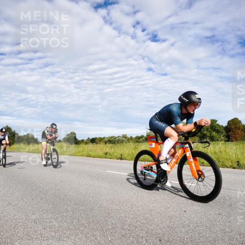 31.08.2025 - Elbe Triathlon Hamburg Michael Burmester http://msf.ph/oto/8663805 31.08.2025 09:42:49 Radfahren 268, 311, 361, 438, 486, 490, 505, 522, 615, 629, 648, 665, 715, 884, 893 meine-sportfotos.de