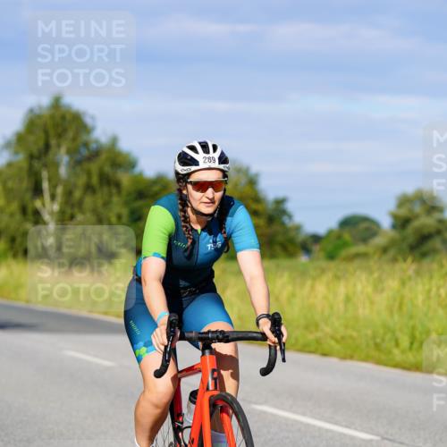 31.08.2025 - Elbe Triathlon Hamburg Michael Burmester http://msf.ph/oto/8663850 31.08.2025 09:20:42 Radfahren 182, 228, 242, 289, 422, 517, 561 meine-sportfotos.de