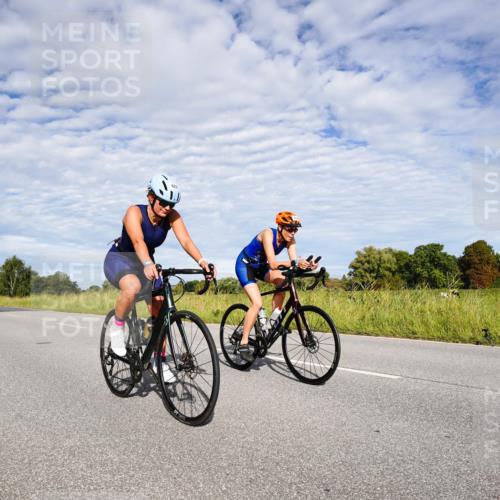 31.08.2025 - Elbe Triathlon Hamburg Michael Burmester http://msf.ph/oto/8663926 31.08.2025 09:44:35 Radfahren 667, 825, 919 meine-sportfotos.de