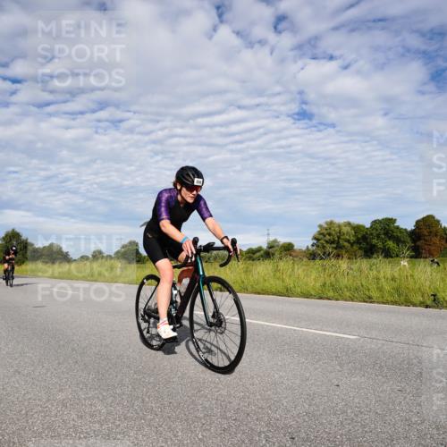 31.08.2025 - Elbe Triathlon Hamburg Michael Burmester http://msf.ph/oto/8663955 31.08.2025 09:45:06 Radfahren 409, 469, 646, 720, 896, 911 meine-sportfotos.de