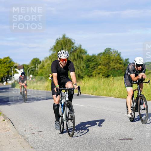 31.08.2025 - Elbe Triathlon Hamburg Michael Burmester http://msf.ph/oto/8663964 31.08.2025 09:21:13 Radfahren 207, 215, 313, 375, 388 meine-sportfotos.de