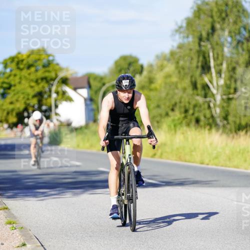 31.08.2025 - Elbe Triathlon Hamburg Michael Burmester http://msf.ph/oto/8663976 31.08.2025 09:21:20 Radfahren 199, 237, 390, 651 meine-sportfotos.de
