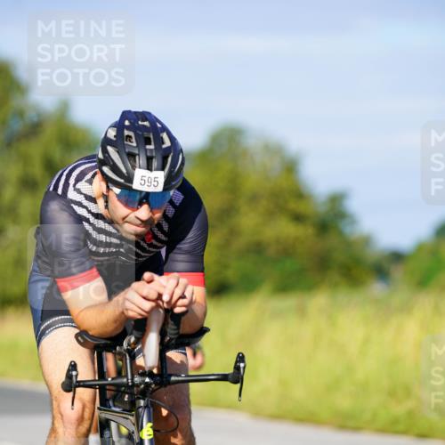 31.08.2025 - Elbe Triathlon Hamburg Michael Burmester http://msf.ph/oto/8663999 31.08.2025 09:21:35 Radfahren 264, 272, 412, 440, 478, 532, 595, 603 meine-sportfotos.de