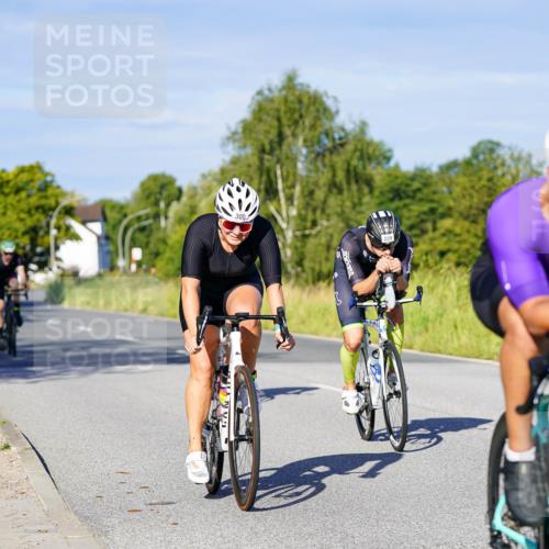 31.08.2025 - Elbe Triathlon Hamburg Michael Burmester http://msf.ph/oto/8664024 31.08.2025 09:21:44 Radfahren 229, 255, 272, 276, 300, 412, 468, 492, 658 meine-sportfotos.de