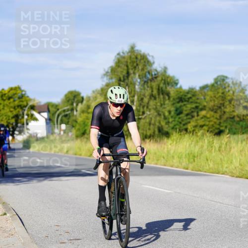 31.08.2025 - Elbe Triathlon Hamburg Michael Burmester http://msf.ph/oto/8664038 31.08.2025 09:21:46 Radfahren 229, 255, 276, 300, 402, 468, 492, 658 meine-sportfotos.de