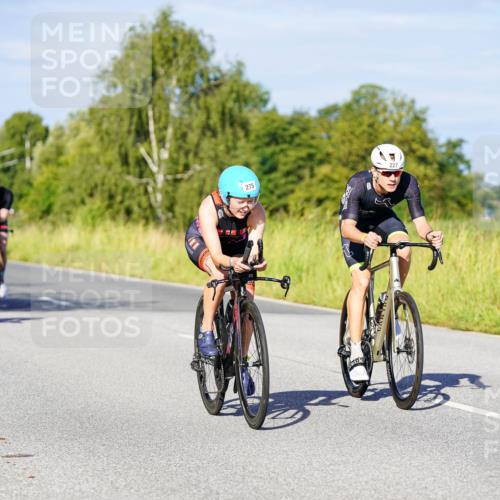 31.08.2025 - Elbe Triathlon Hamburg Michael Burmester http://msf.ph/oto/8664067 31.08.2025 09:22:09 Radfahren 227, 275, 379, 543, 568 meine-sportfotos.de