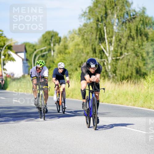 31.08.2025 - Elbe Triathlon Hamburg Michael Burmester http://msf.ph/oto/8664083 31.08.2025 09:22:20 Radfahren 169, 254, 344, 425, 500, 656 meine-sportfotos.de