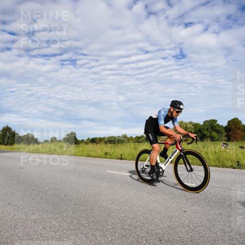 31.08.2025 - Elbe Triathlon Hamburg Michael Burmester http://msf.ph/oto/8664097 31.08.2025 09:47:05 Radfahren 290, 458, 655, 691, 731, 760, 777, 792 meine-sportfotos.de