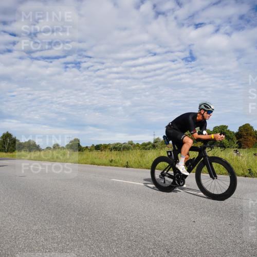 31.08.2025 - Elbe Triathlon Hamburg Michael Burmester http://msf.ph/oto/8664104 31.08.2025 09:47:12 Radfahren 400, 531, 533, 655, 723, 731, 749, 760, 777 meine-sportfotos.de
