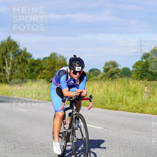 31.08.2025 - Elbe Triathlon Hamburg Michael Burmester http://msf.ph/oto/8664109 31.08.2025 09:22:26 Radfahren 169, 254, 397, 405, 426, 500, 557, 614 meine-sportfotos.de