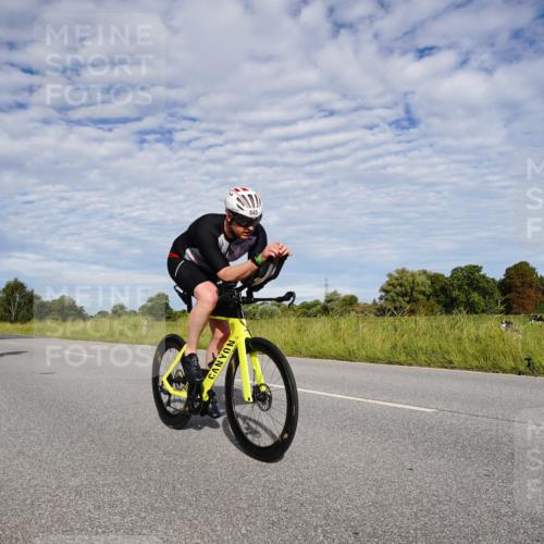31.08.2025 - Elbe Triathlon Hamburg Michael Burmester http://msf.ph/oto/8664122 31.08.2025 09:47:23 Radfahren 516, 545, 915 meine-sportfotos.de