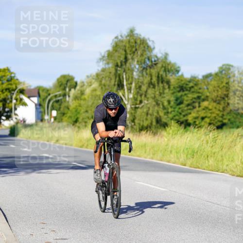 31.08.2025 - Elbe Triathlon Hamburg Michael Burmester http://msf.ph/oto/8664230 31.08.2025 09:23:05 Radfahren 270, 386, 406, 429, 575 meine-sportfotos.de