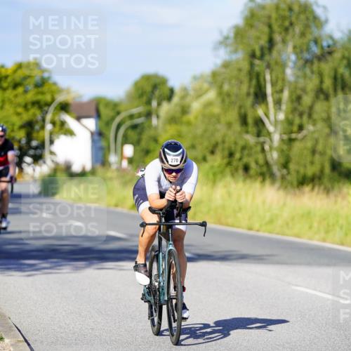31.08.2025 - Elbe Triathlon Hamburg Michael Burmester http://msf.ph/oto/8664238 31.08.2025 09:23:11 Radfahren 270, 472, 521 meine-sportfotos.de