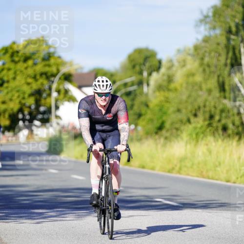 31.08.2025 - Elbe Triathlon Hamburg Michael Burmester http://msf.ph/oto/8664260 31.08.2025 09:23:24 Radfahren 234, 524 meine-sportfotos.de