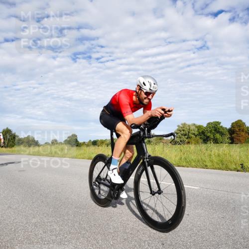 31.08.2025 - Elbe Triathlon Hamburg Michael Burmester http://msf.ph/oto/8664268 31.08.2025 09:49:23 Radfahren 173, 310, 330, 412, 422, 537, 595, 603, 658, 762, 778 meine-sportfotos.de
