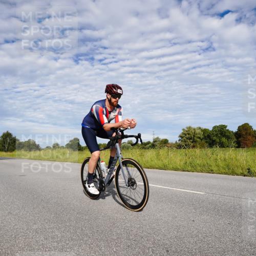 31.08.2025 - Elbe Triathlon Hamburg Michael Burmester http://msf.ph/oto/8664271 31.08.2025 09:49:24 Radfahren 173, 310, 330, 412, 422, 537, 595, 603, 658, 762, 778 meine-sportfotos.de