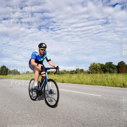31.08.2025 - Elbe Triathlon Hamburg Michael Burmester http://msf.ph/oto/8664302 31.08.2025 09:50:00 Radfahren 504, 863 meine-sportfotos.de