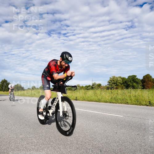 31.08.2025 - Elbe Triathlon Hamburg Michael Burmester http://msf.ph/oto/8664318 31.08.2025 09:50:24 Radfahren 429, 436, 480, 695, 847 meine-sportfotos.de