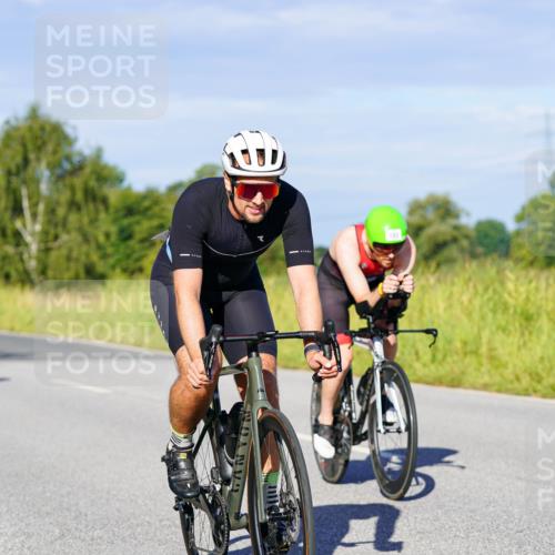 31.08.2025 - Elbe Triathlon Hamburg Michael Burmester http://msf.ph/oto/8664394 31.08.2025 09:24:05 Radfahren 185, 309, 436, 470, 481, 511, 536, 695 meine-sportfotos.de
